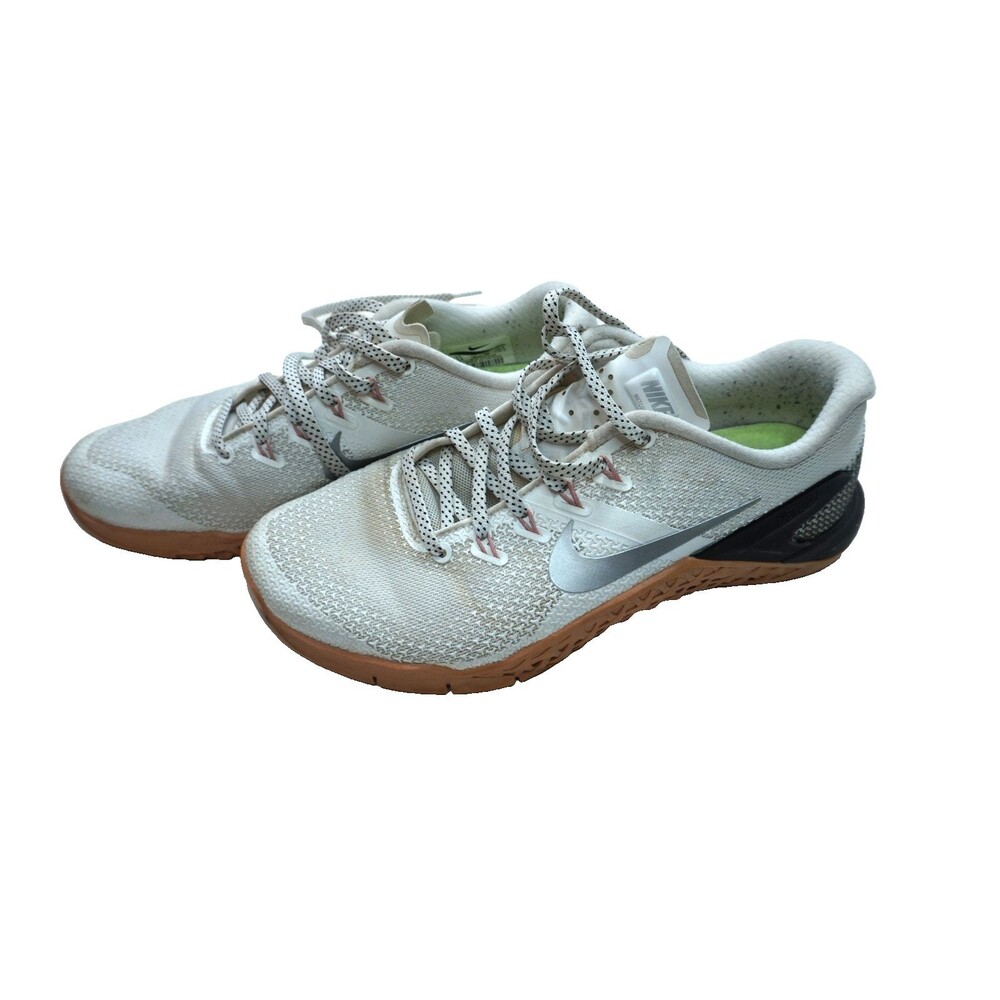 Nike Metcon 4 Womens 8.5 Cross Training Shoes White Silver Gym CrossFit Sneaker